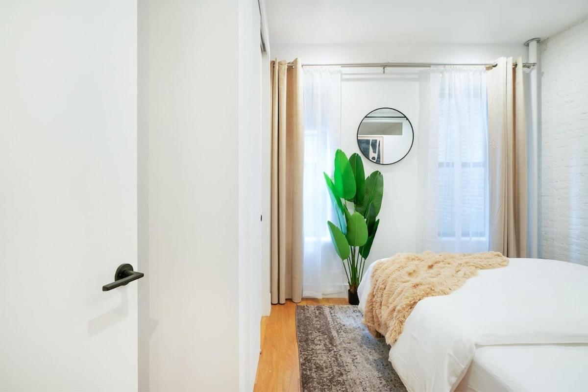 1288-4rs Newly Furnished Prime Ues 2br New York